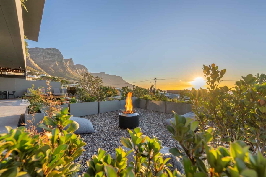 5 Bedroom Property for Sale in Camps Bay Western Cape